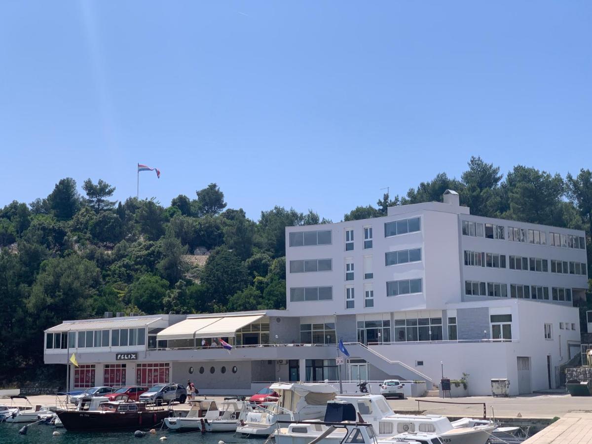 Hotel Tolero Ploce  Exterior foto